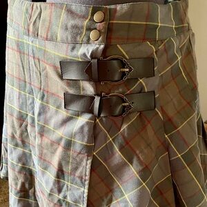 Torrid Outlander plaid tartan skirt size 22